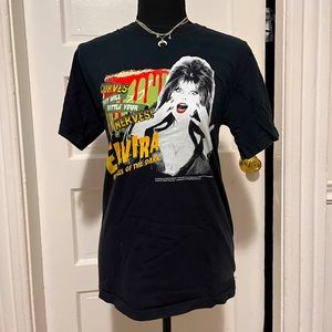 Elvira Mistress of the Dark T-Shirt